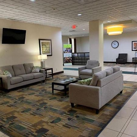 Quality Inn & Suites Downtown Mansfield Eksteriør bilde